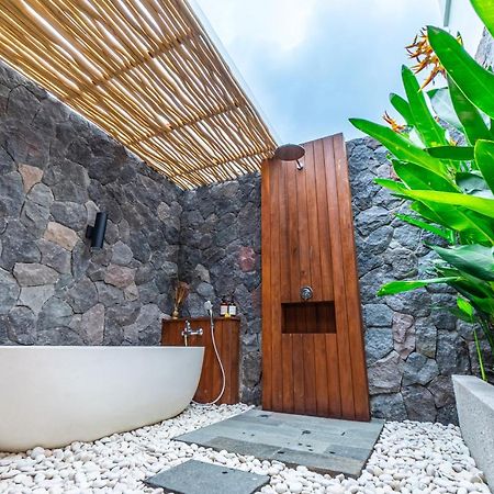 Villa Sokhaya ウブド エクステリア 写真